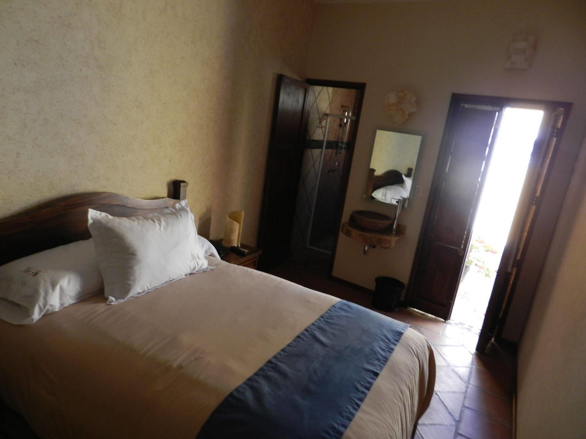 Hotel Collection O Al Otro Lado Del Rio, Puebla Exteriér fotografie A room at the hotel